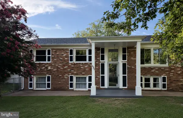 14702 Dunbar Ln, WOODBRIDGE, VA 22193