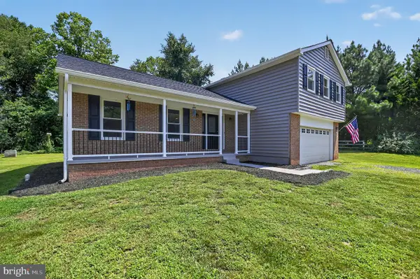 12971 Old Church Rd, NOKESVILLE, VA 20181
