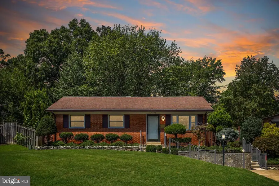 14208 Bremerton Dr, Woodbridge, VA 22193 - #2
