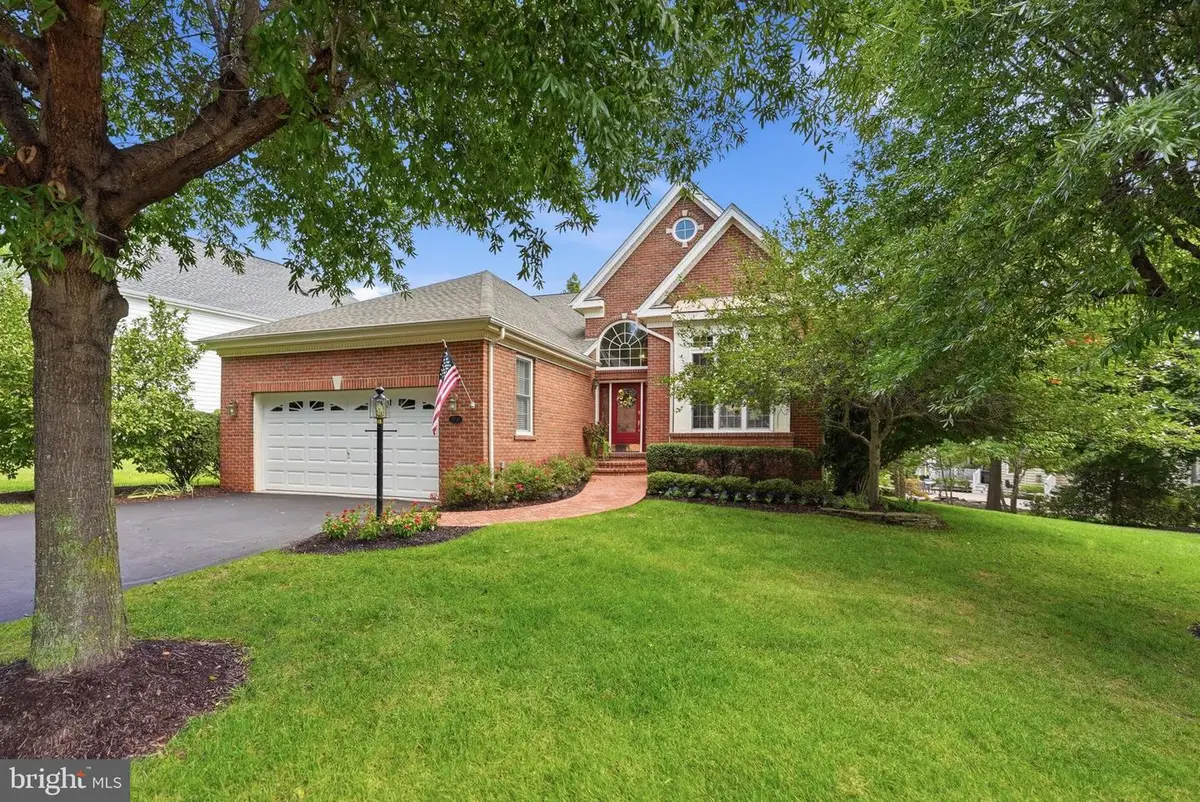 15240 Heather Mill Ln, Haymarket, VA 20169 - #1