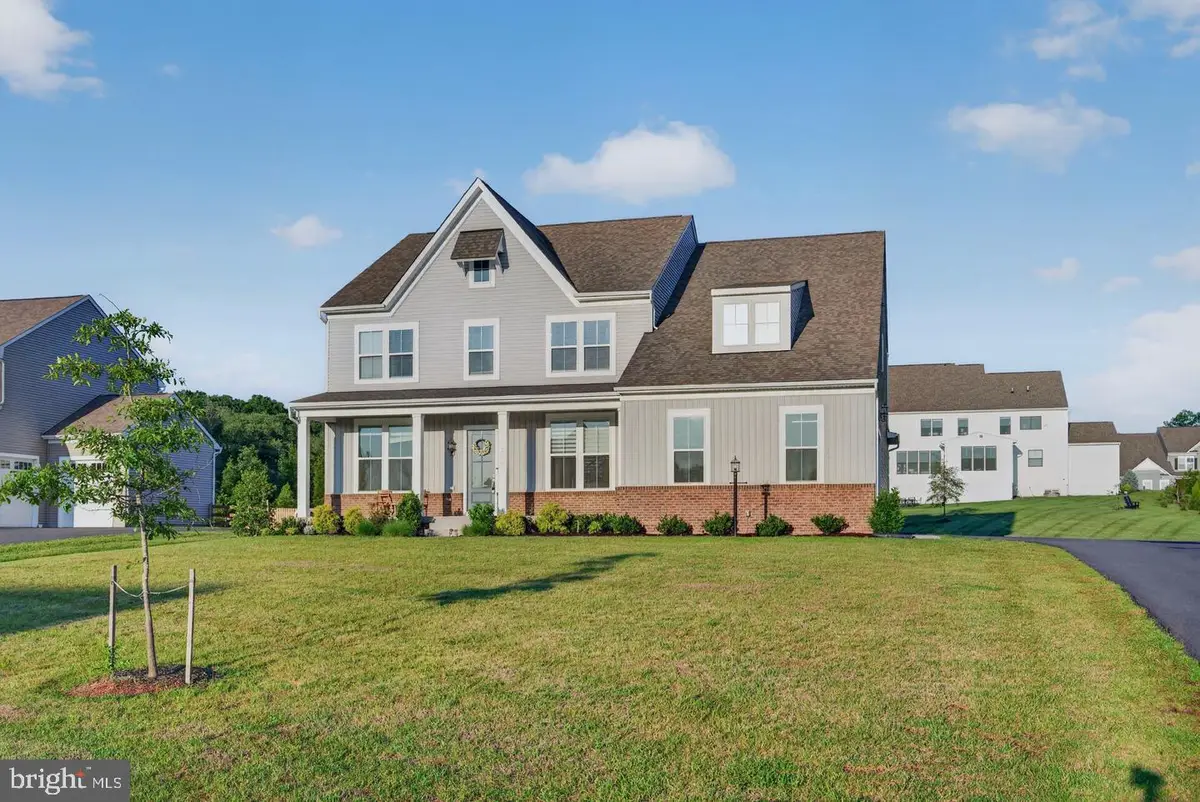 7305 Sugar Magnolia Loop, Gainesville, VA 20155 - #1