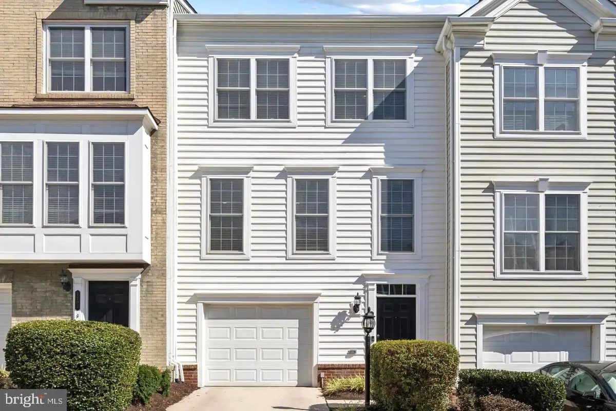 2205 Greywing St, Woodbridge, VA 22191 - #1