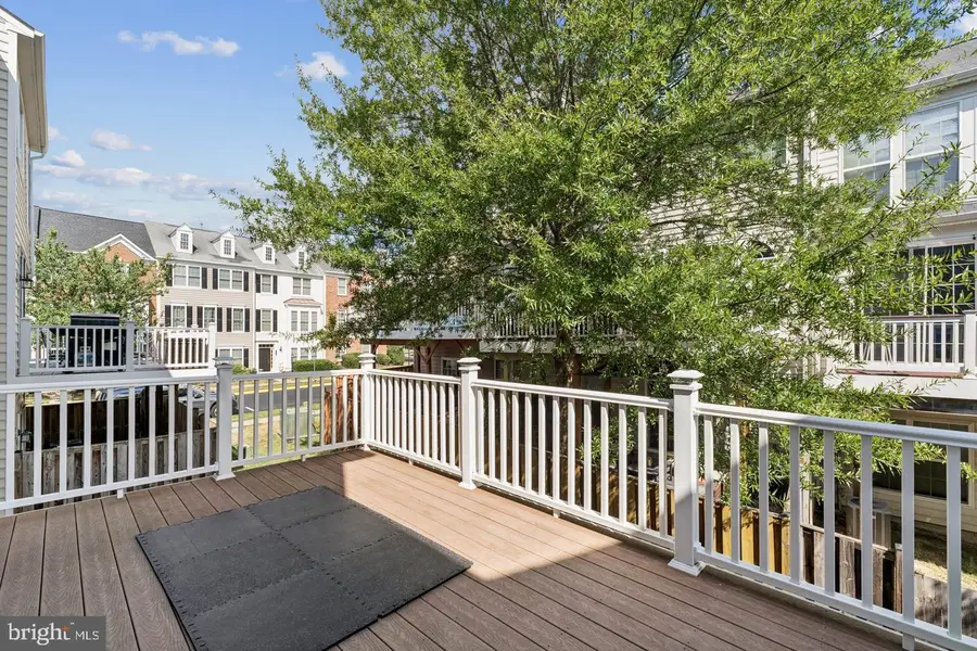 2205 Greywing St, Woodbridge, VA 22191 - #3