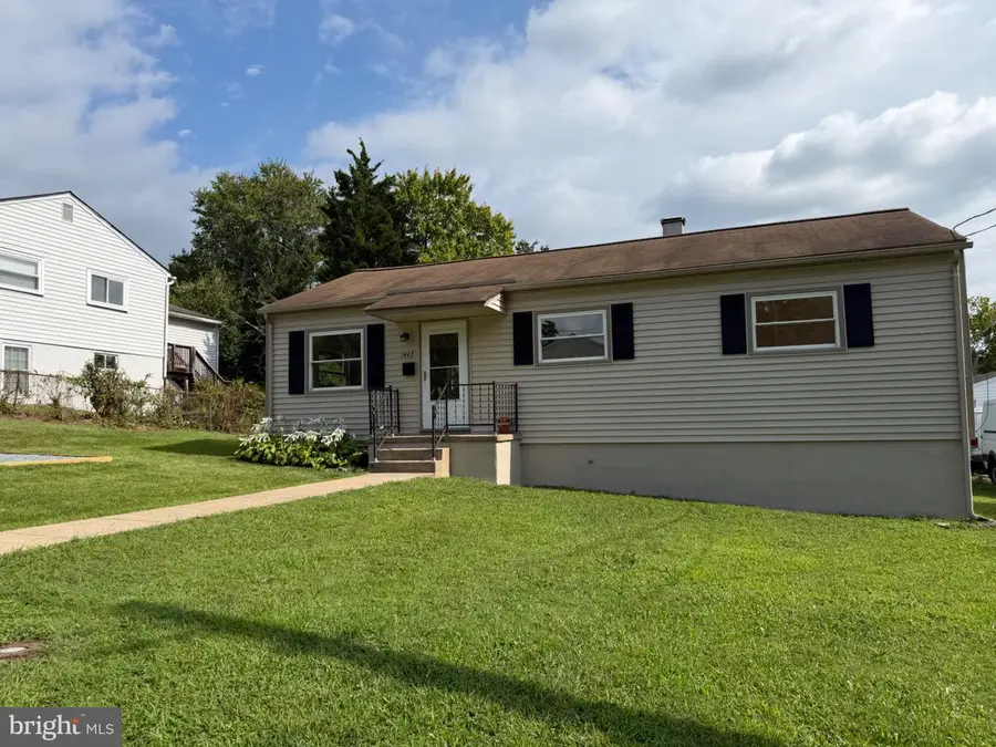 1447 F St, Woodbridge, VA 22191 - #3