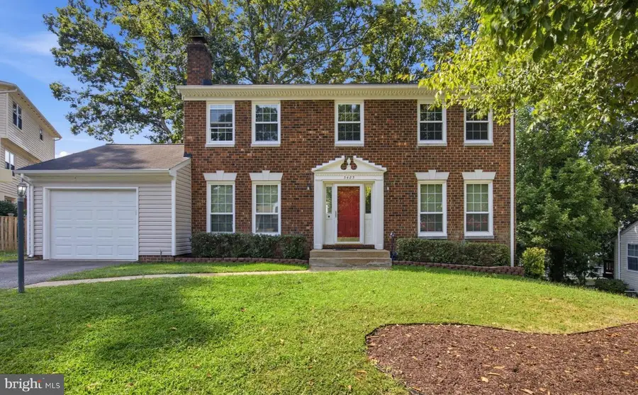 3483 Mount Burnside Way, Woodbridge, VA 22192 - #2