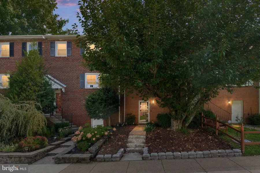 4305 Ensbrook Ln, Woodbridge, VA 22193 - #3
