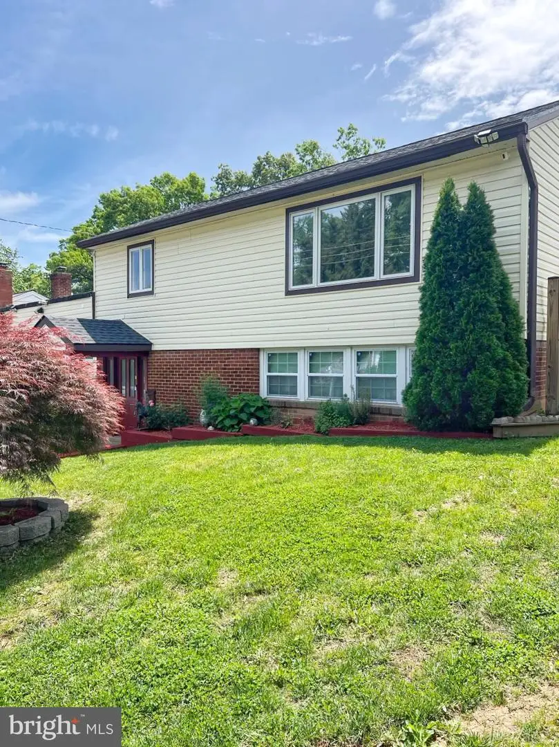 1613 Frances Dr, Woodbridge, VA 22191 - #3