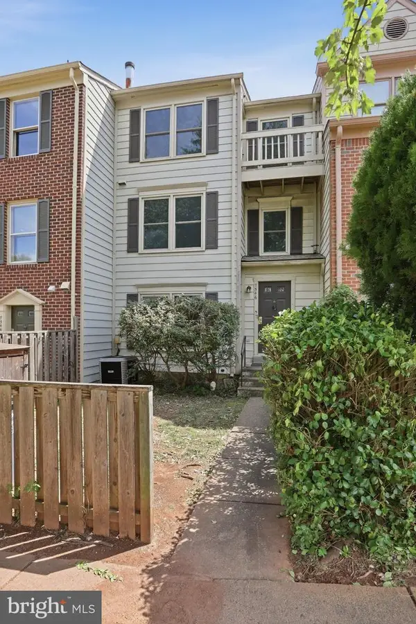 7546 Emerald Dr, MANASSAS, VA 20109