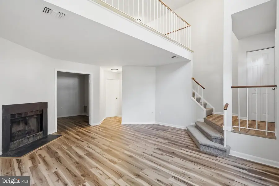 7546 Emerald Dr, Manassas, VA 20109 - #3