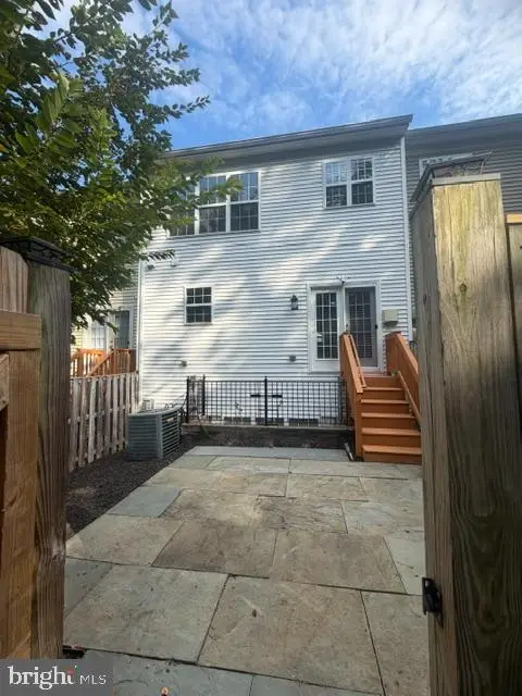 2534 Basin View Ln, Woodbridge, VA 22191 - #2