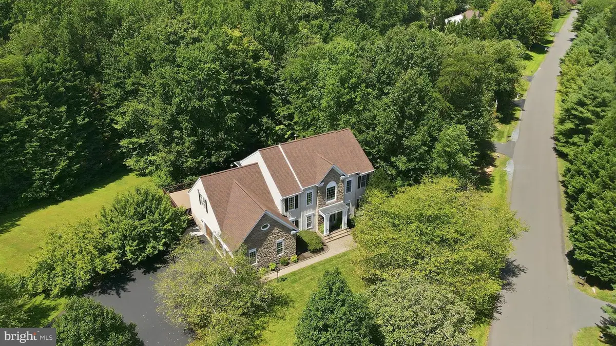 8000 Pinnacle Ridge Dr, Manassas, VA 20112 - #1