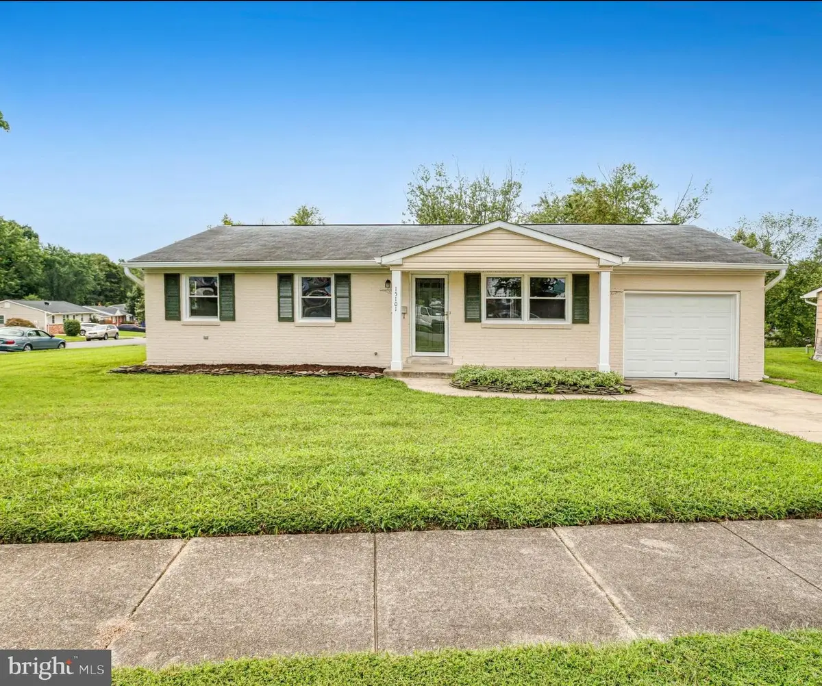 15101 Campbell Ln, Woodbridge, VA 22193 - #1