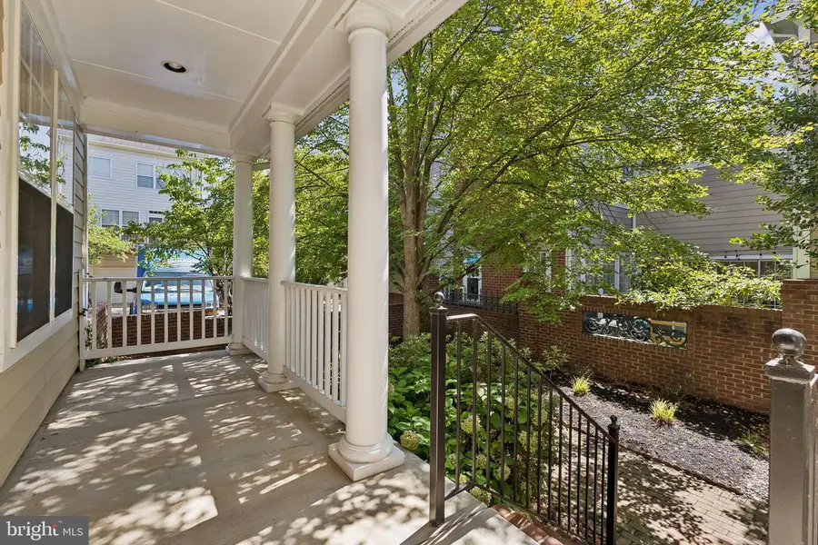 13810 Custis Sq, Woodbridge, VA 22191 - #2