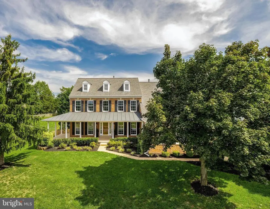 13520 Heritage Farms Dr, Gainesville, VA 20155 - #2