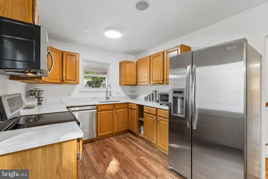 12617 Valleywood Dr, Woodbridge, VA 22192 - #3