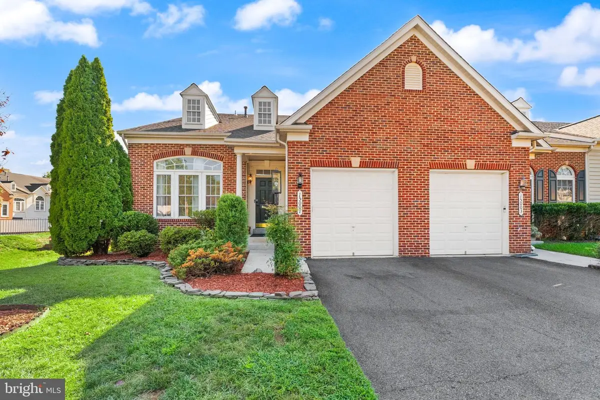 15001 Gaffney Cir, Gainesville, VA 20155 - #1