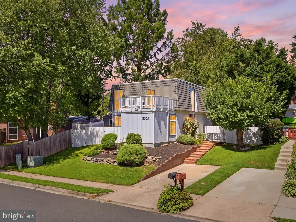 12703 Torrington St, Woodbridge, VA 22192 - #1