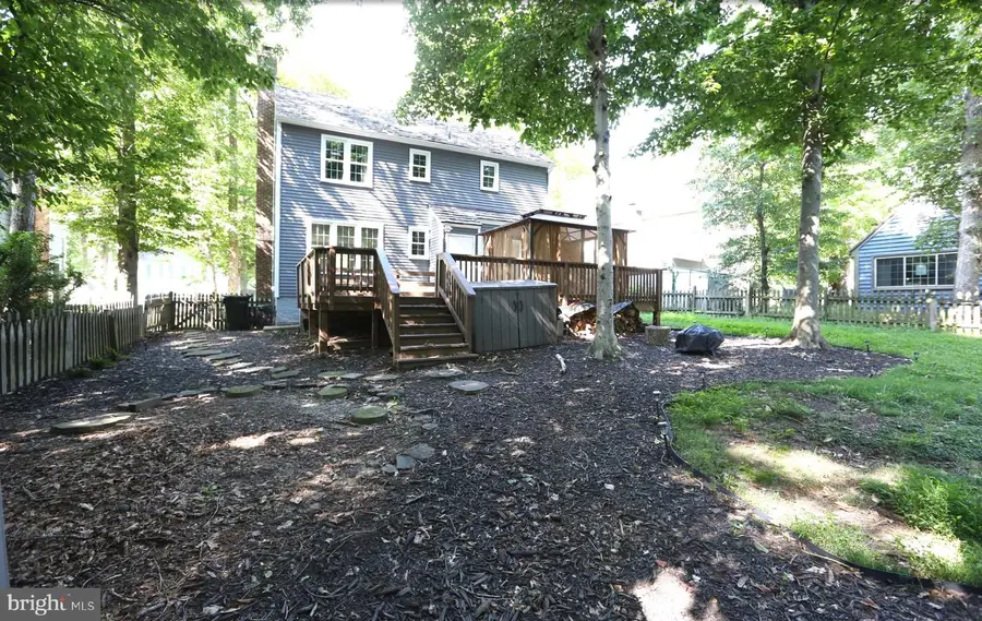 12004 Farrabow Ln, Woodbridge, VA 22192 - #3