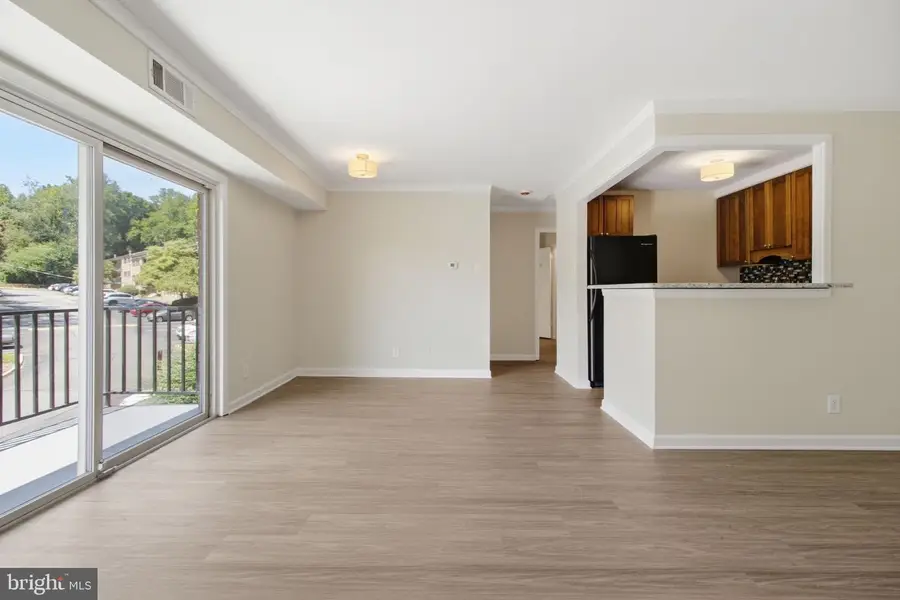 12650 Dara Dr #301, Woodbridge, VA 22192 - #3