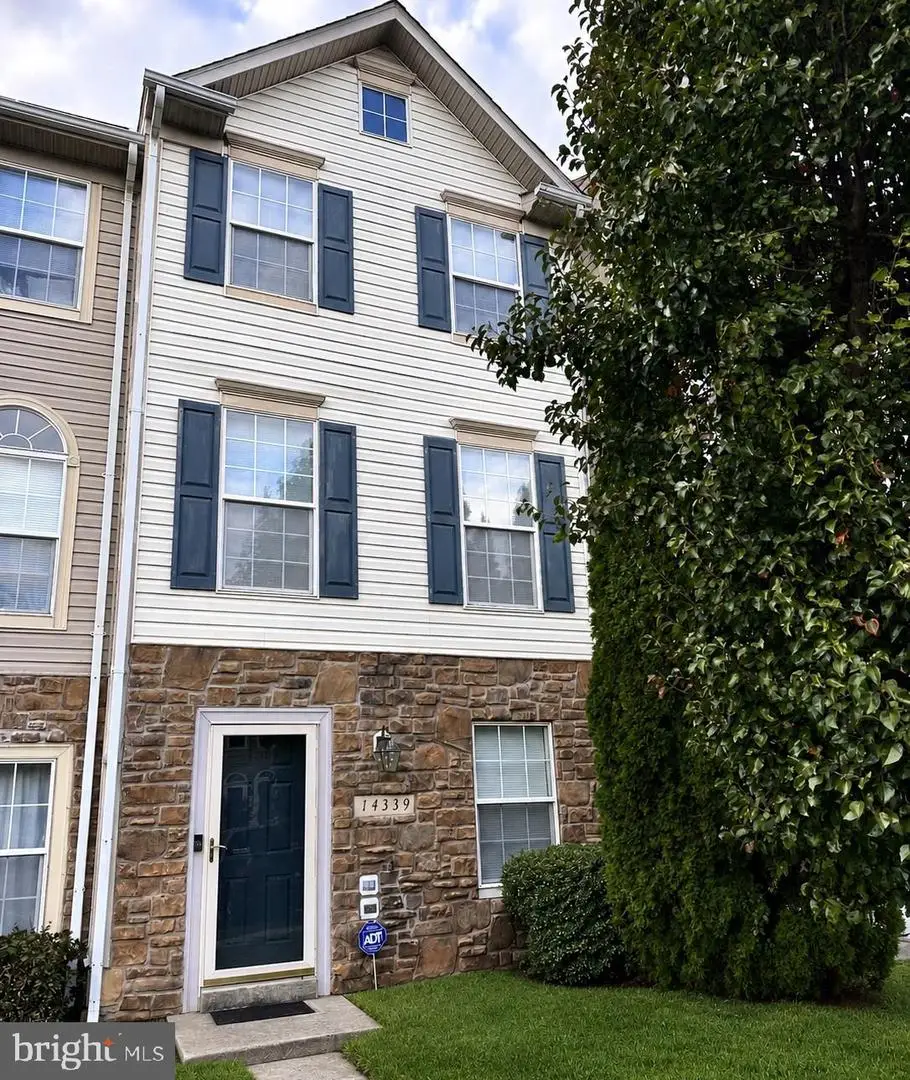 14339 Madrigal Dr, Woodbridge, VA 22193 - #1