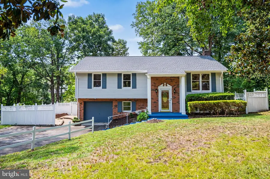 1525 Lakewood Dr, Woodbridge, VA 22192 - #2