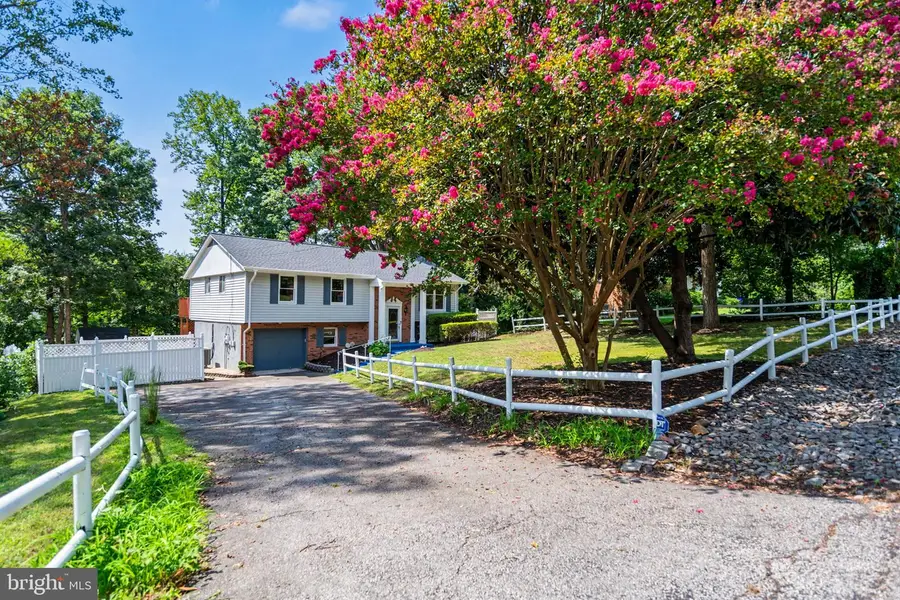 1525 Lakewood Dr, Woodbridge, VA 22192 - #3