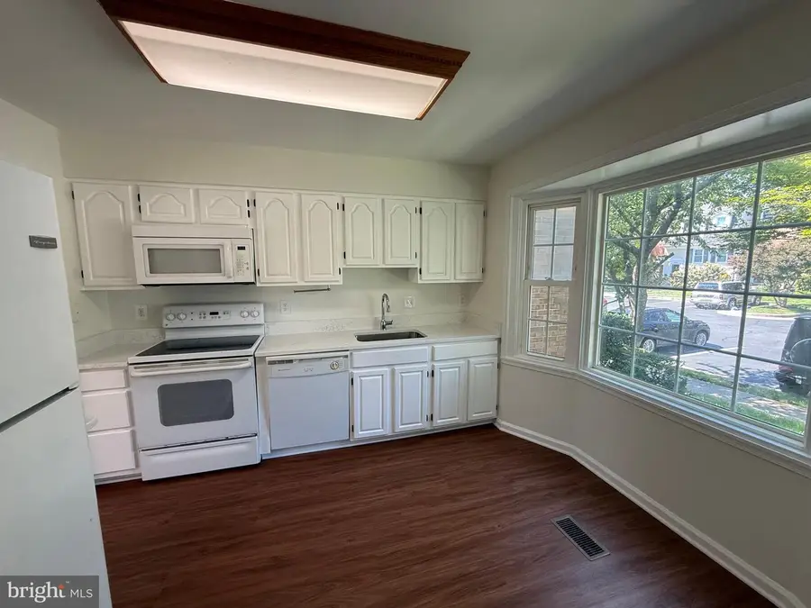 12419 Eden Ln, Woodbridge, VA 22192 - #2