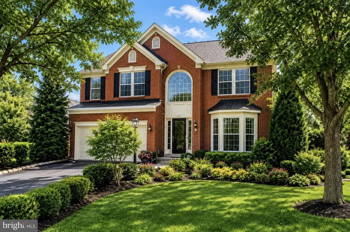 7651 Covewood Ct, Gainesville, VA 20155 - #1