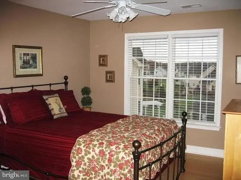 5576 Carlton Oaks Pl, Haymarket, VA 20169 - #3