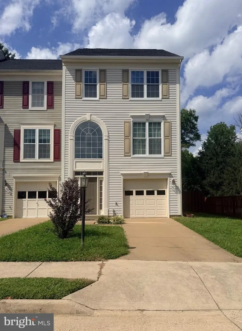 14036 Madrigal Dr, Woodbridge, VA 22193 - #1