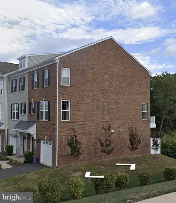 6195 Camerons Ferry Dr, HAYMARKET, VA 20169