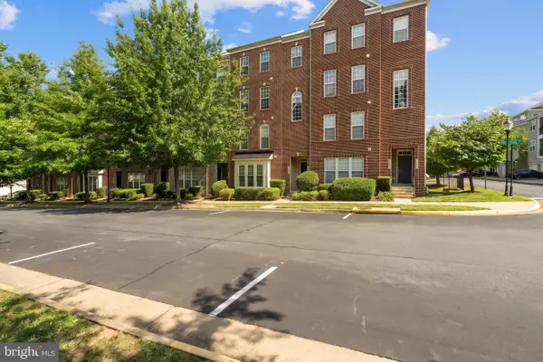 15159 Kentshire Dr #473, WOODBRIDGE, VA 22191