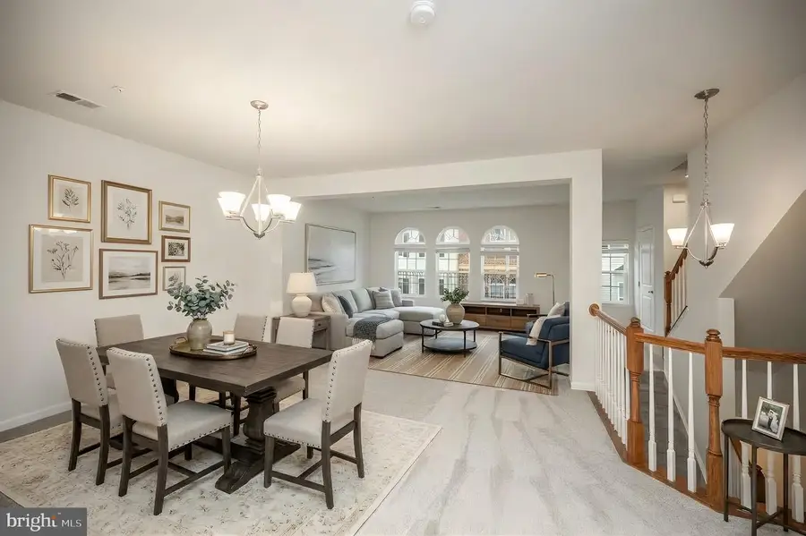 7461 Brunson Cir, Gainesville, VA 20155 - #2