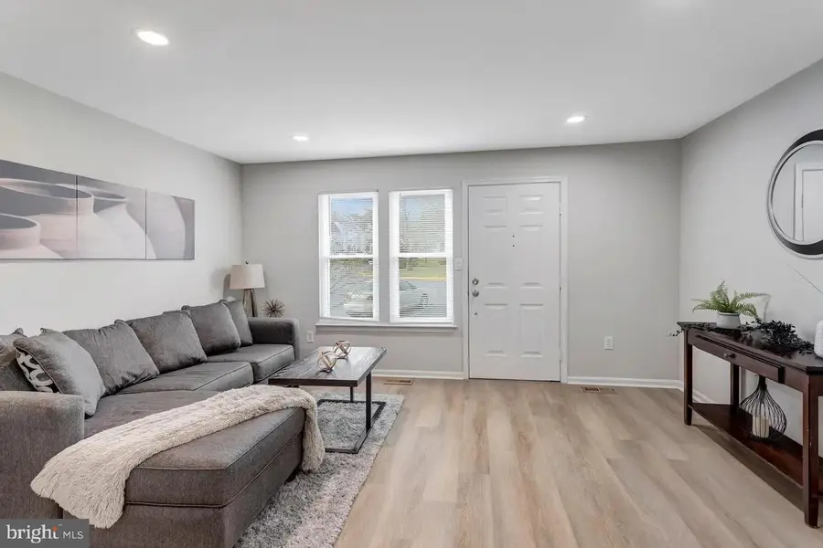 15352 Gunsmith Ter, Woodbridge, VA 22191 - #3