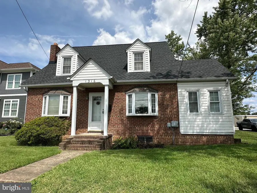 1316 Horner Rd, Woodbridge, VA 22191 - #2