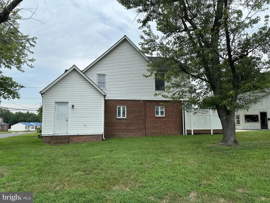1316 Horner Rd, Woodbridge, VA 22191 - #3