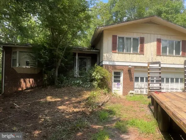 14327 Aden Rd, NOKESVILLE, VA 20181