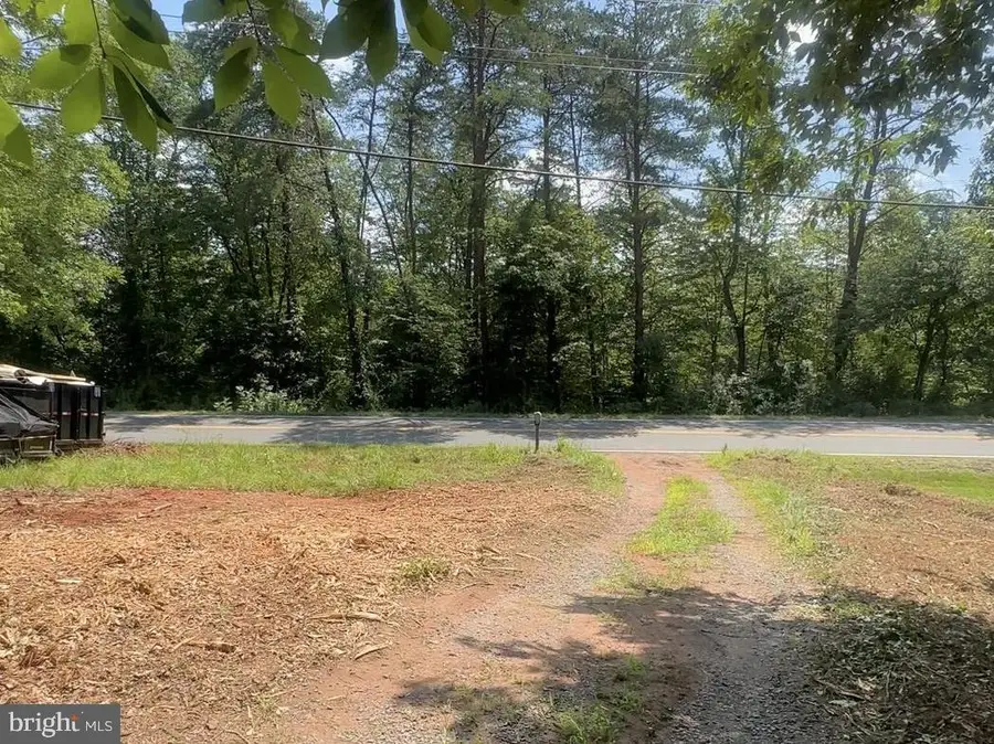 14327 Aden Rd, Nokesville, VA 20181 - #2
