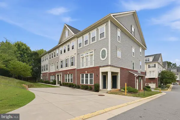 4944 Dane Ridge Cir, WOODBRIDGE, VA 22193