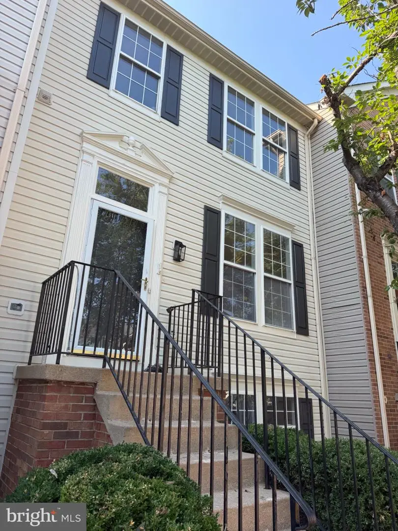 6968 Manahoac Pl, Gainesville, VA 20155 - #3