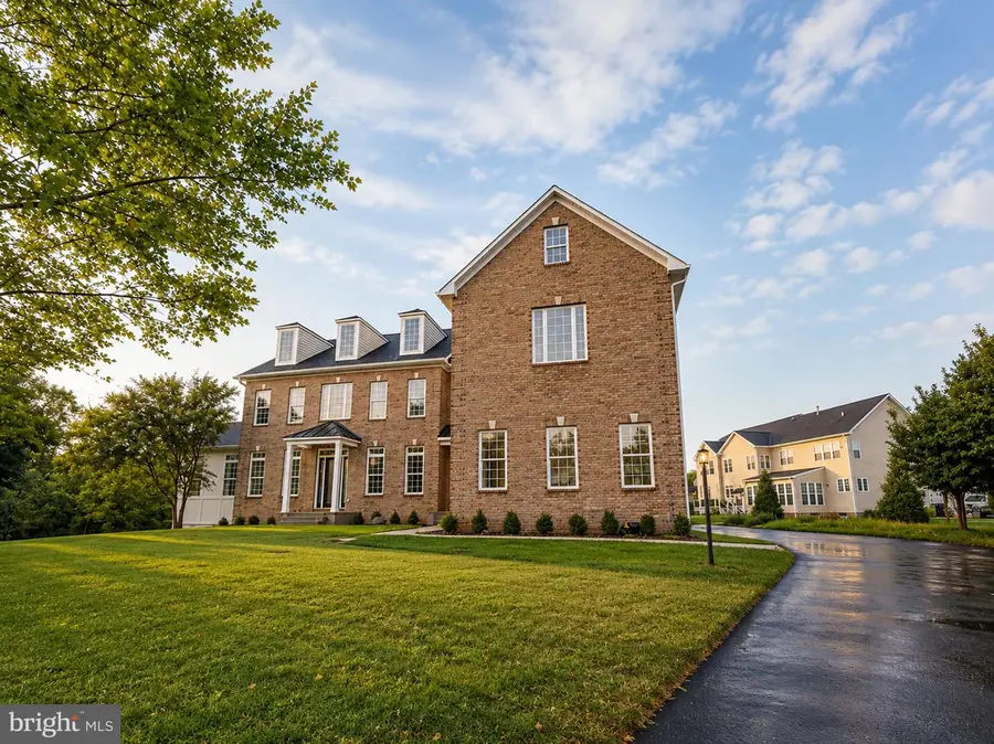5005 Burnside Farm Pl, Haymarket, VA 20169 - #2