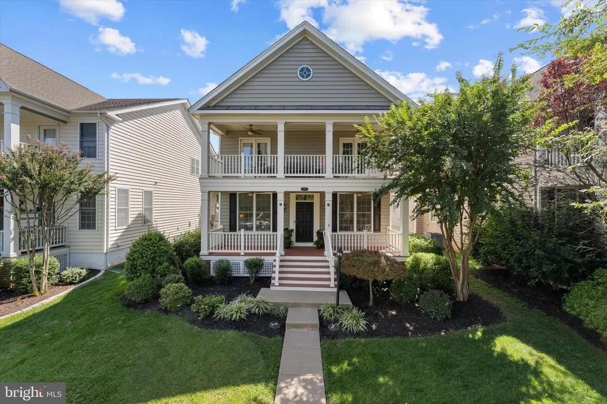 15553 Admiral Baker Cir, Haymarket, VA 20169 - #1
