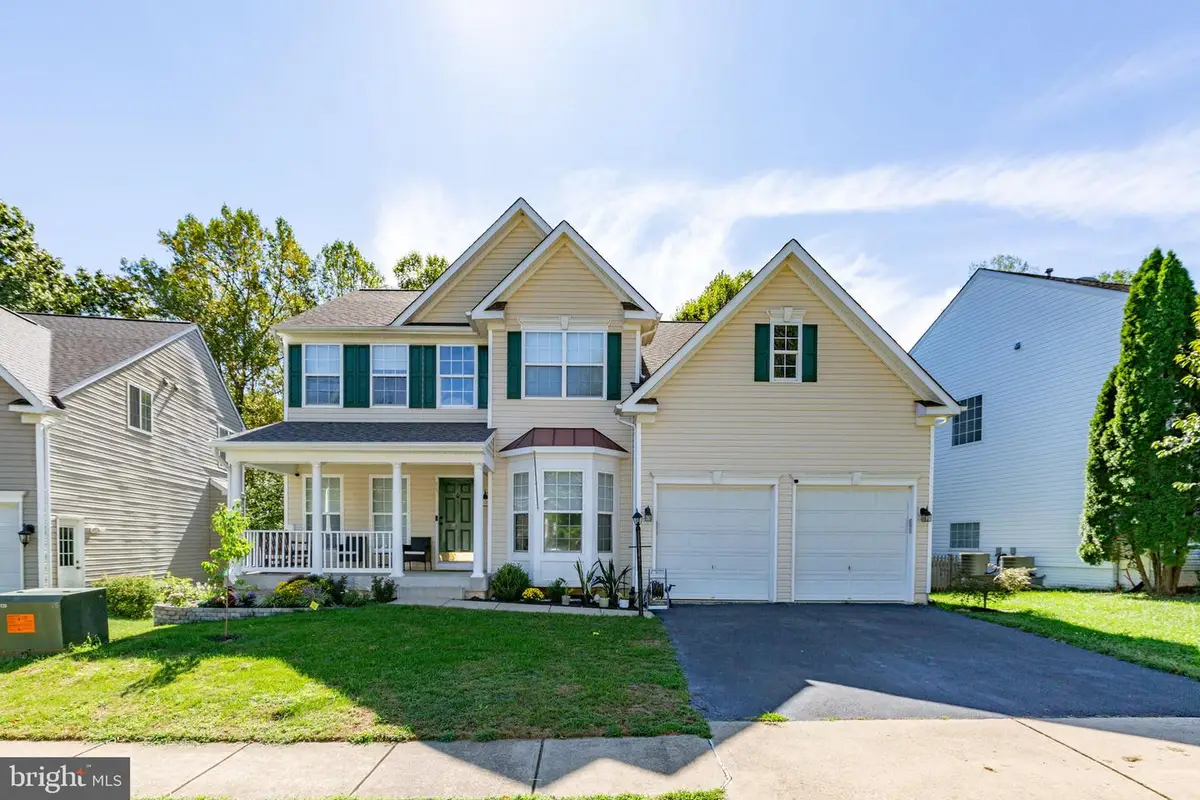 5317 Gunston Hall Dr, Woodbridge, VA 22193 - #1