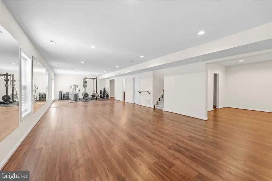 8513 Oakview Dr, Manassas, VA 20110 - #3