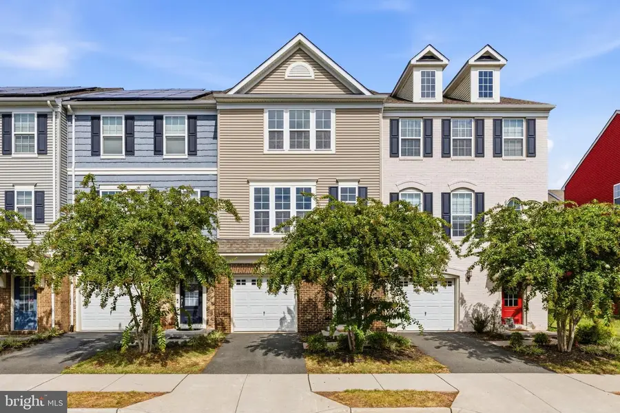 8552 Fortrose Dr, Manassas, VA 20109 - #2