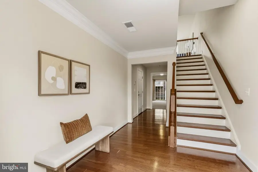 8552 Fortrose Dr, Manassas, VA 20109 - #3