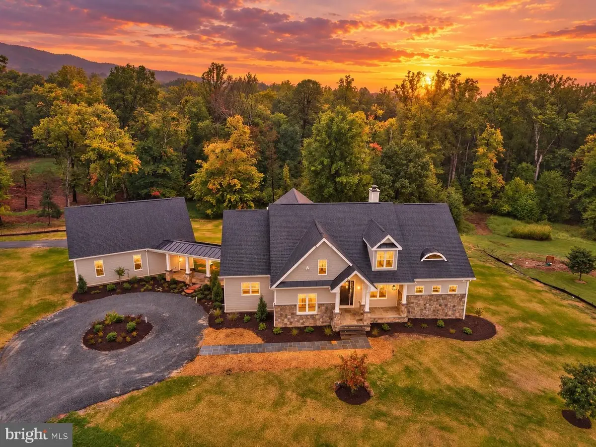 3257 Mountain Rd, Haymarket, VA 20169 - #1