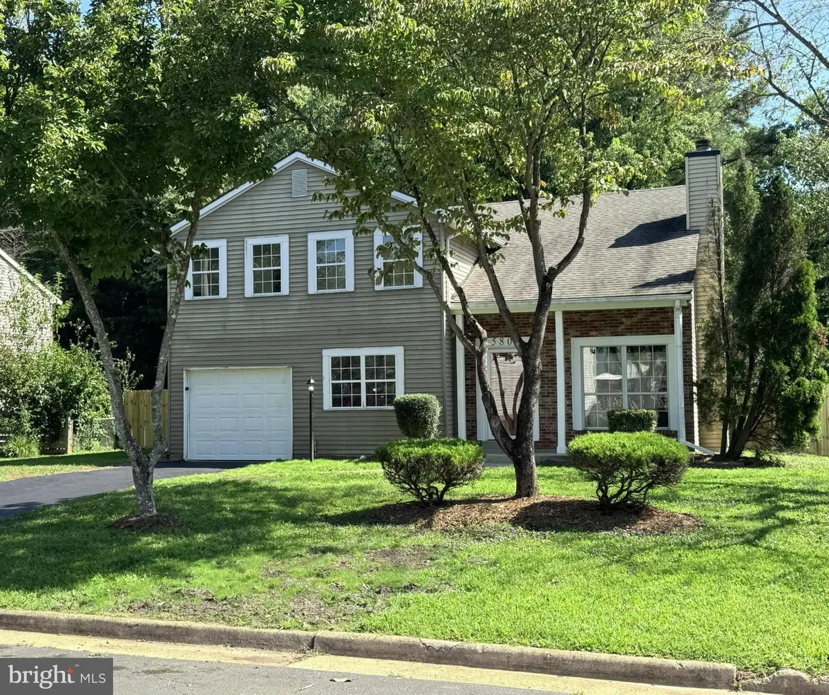 5807 Portland Dr, Woodbridge, VA 22193 - #1