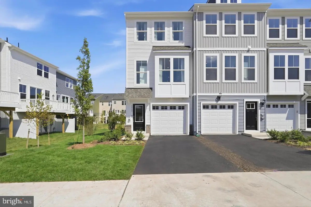 10792 Pennywell Garden Rd, Manassas, VA 20112 - #1