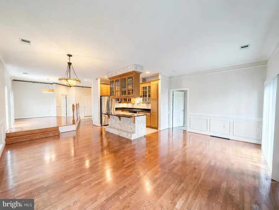 810 Belmont Bay Dr #501, Woodbridge, VA 22191 - #3